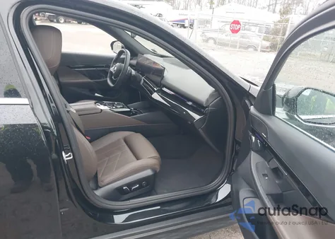 2024 BMW 530I xDrive from USA, damaged, VIN WBA53FJ03RCR18428